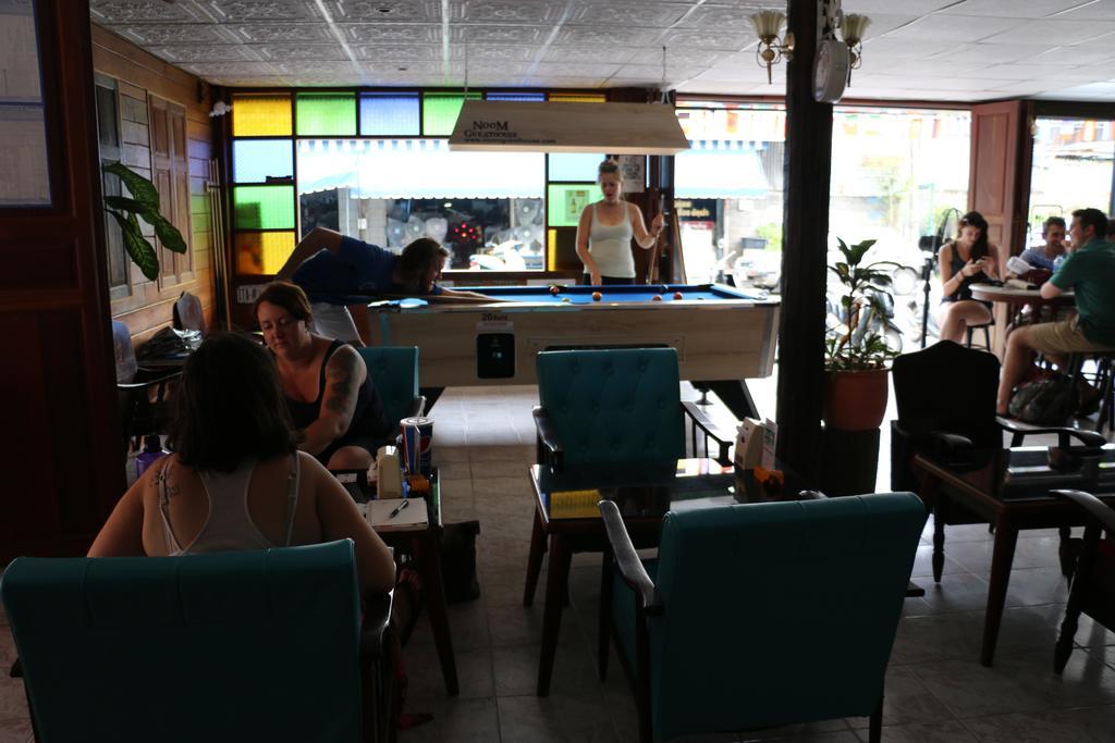 Noom Guesthouse Lopburi Kültér fotó