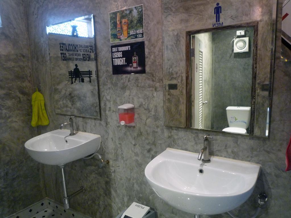 Noom Guesthouse Lopburi Kültér fotó